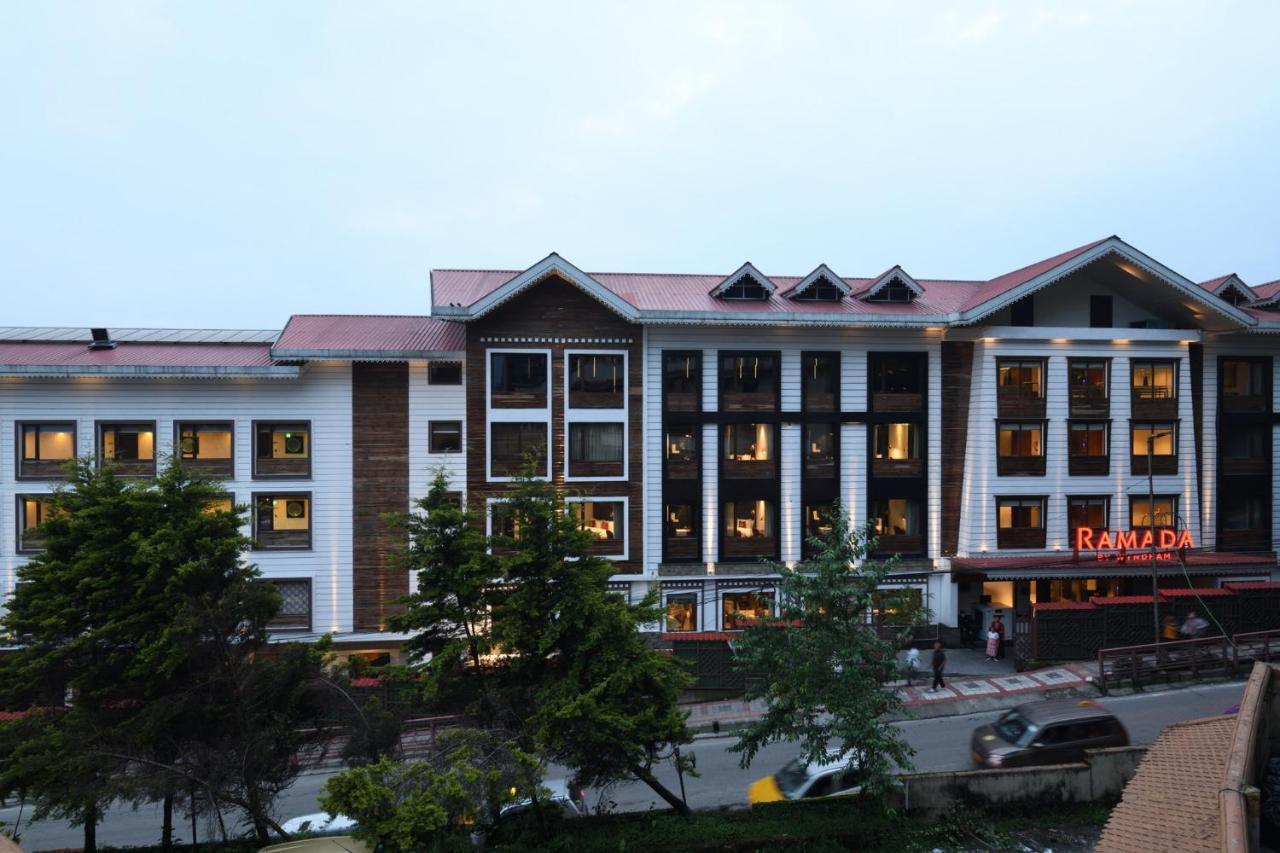 Ramada By Wyndham Gangtok Hotel & Casino Golden Exterior photo